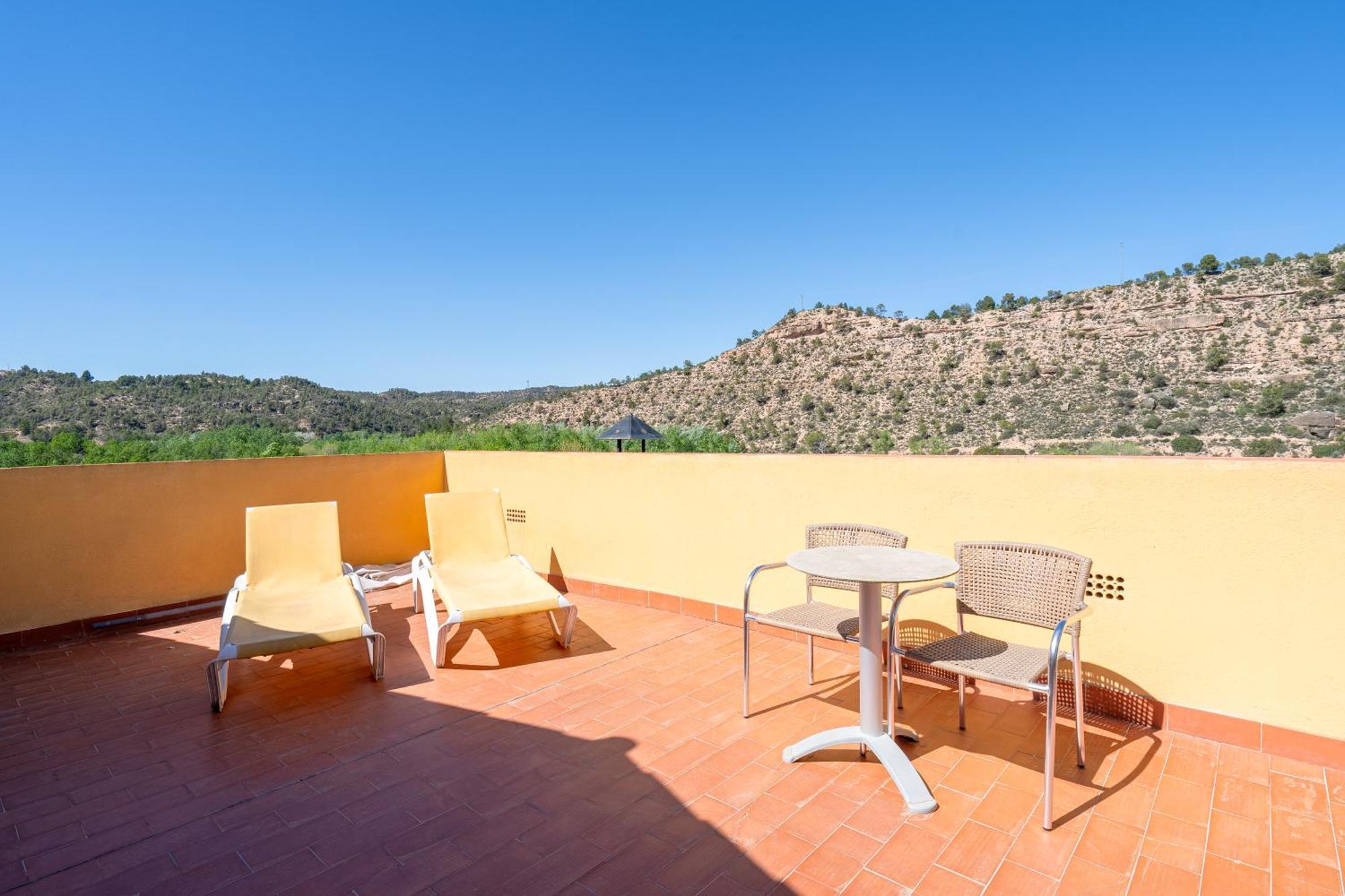 Villa Mas De Sisco à Flix Extérieur photo