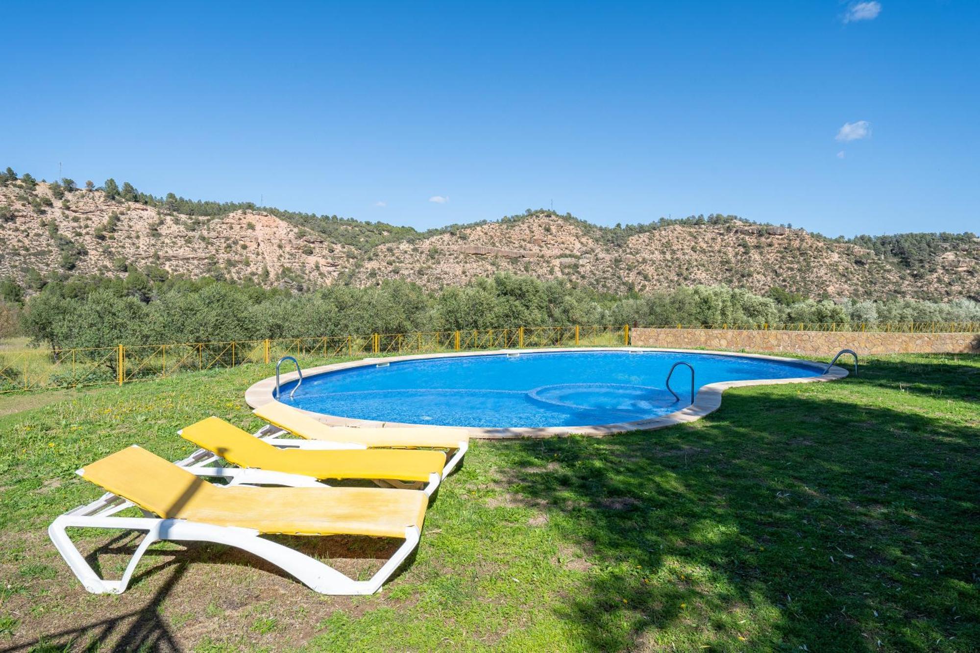 Villa Mas De Sisco à Flix Extérieur photo